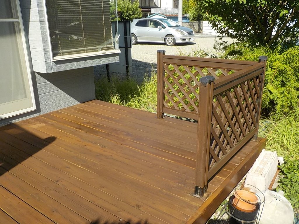 【郡山市】ウッドデッキ塗装メンテナンスで庭の印象を一新！